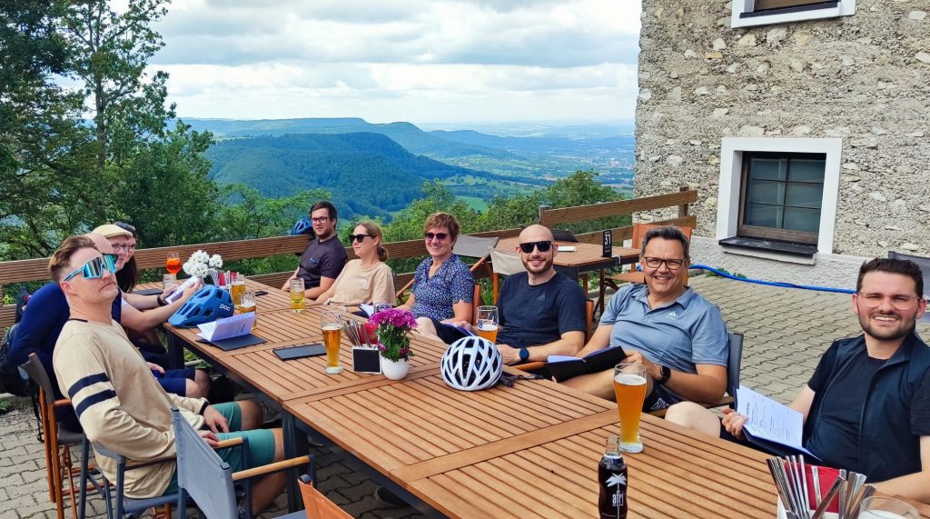 Einkehr beim Bikeevent mit Albtourenguide